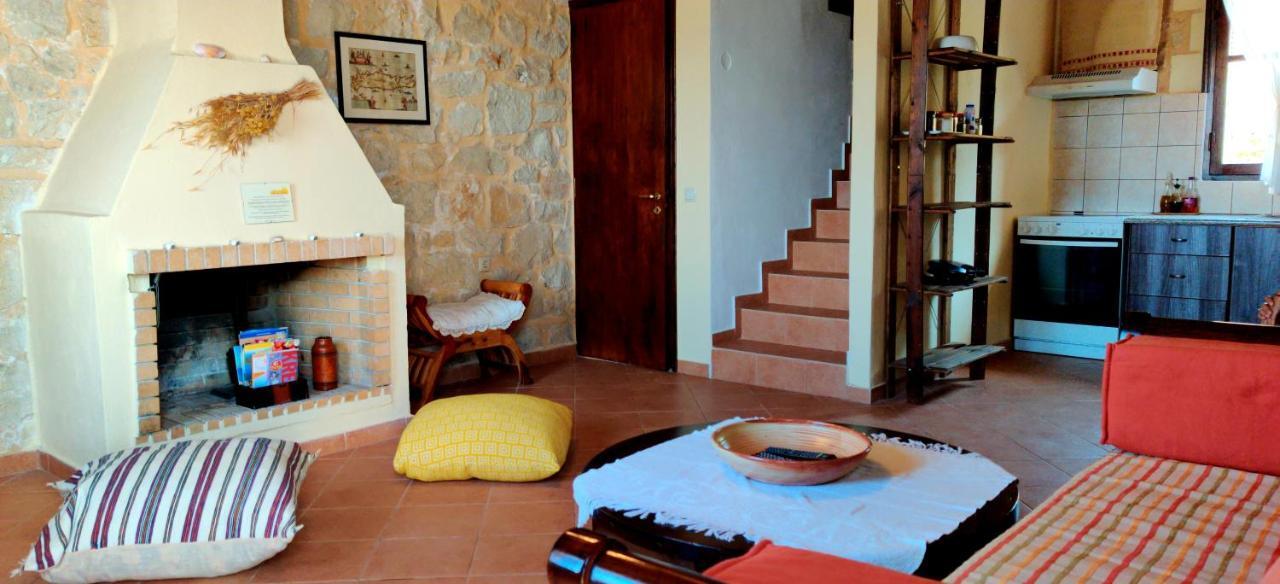 Ville Du Soleil - Exclusive Homes With Rustic Charm And Sensational Views Of The Mediterranean Sea Makry Gialos  Exterior photo